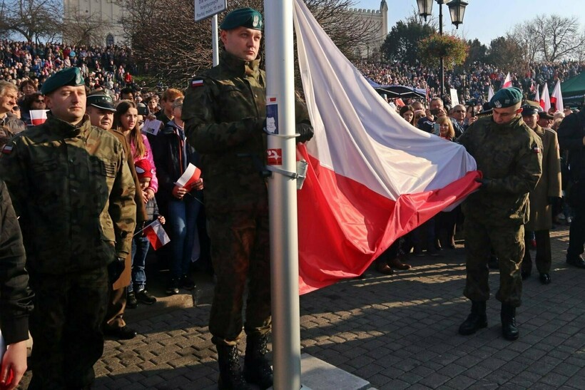 Семья получившая помошь по карте поляка